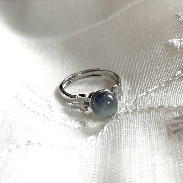 ヴィンテージリング 指輪 天然石 ラブラドライト シルバー フリーサイズ レディースのアクセサリー(リング(指輪))の商品写真