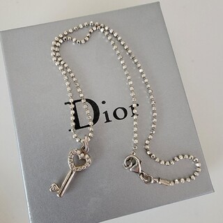 ディオール(Dior)の美品★クリスチャン・ディオール　シルバー925  ハート鍵　ネックレス(ネックレス)