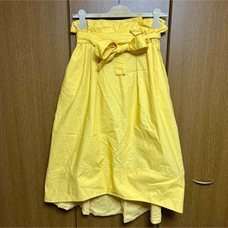 センスオブプレイスバイアーバンリサーチ(SENSE OF PLACE by URBAN RESEARCH)の超美品　sense of place　ロングスカート　黄色　夏服　薄地　かわいい(ロングスカート)