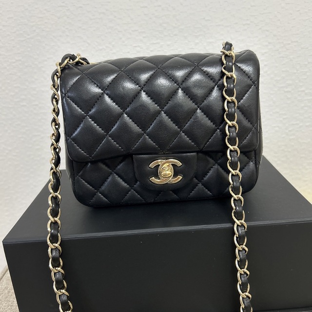 CHANEL - ※L@　CHANEL ミニフラップバッグ　ラムスキンゴールド金具