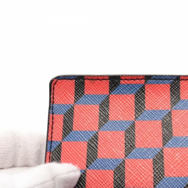 PIERRE HARDY(ピエールアルディ)のPerspective Cube キューブ 二つ折り財布 札入れ PVC レッド ブラック ブルー メンズのファッション小物(折り財布)の商品写真