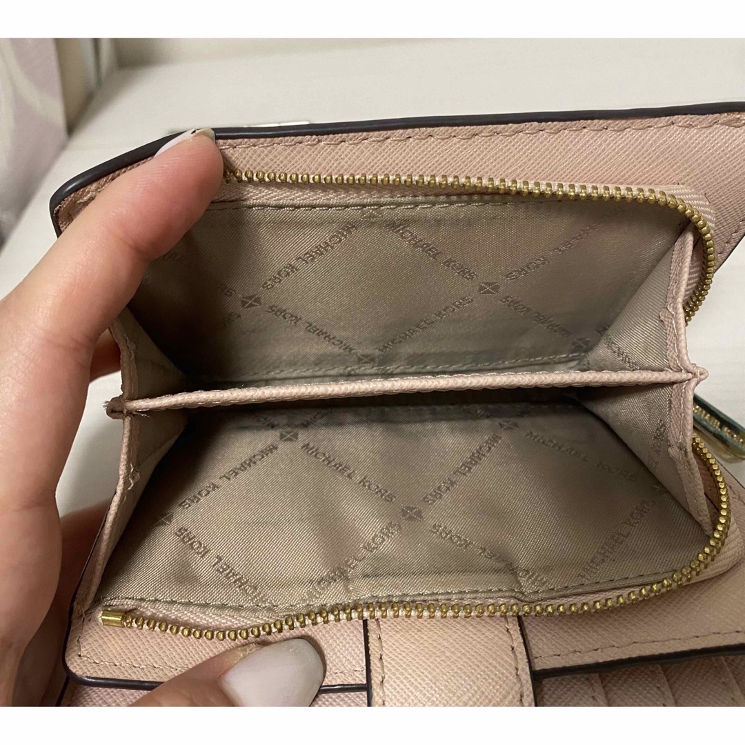 Michael Kors - マイケルコース 二つ折り財布 ピンク の通販 by りんこ
