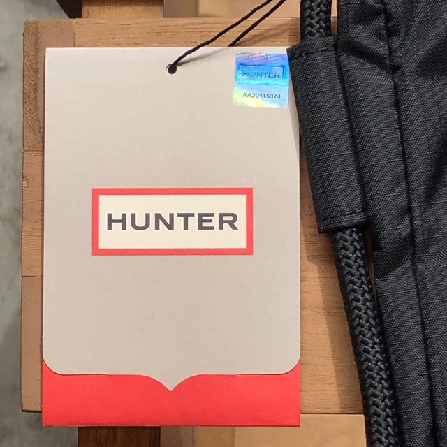 HUNTER(ハンター)の新作　別注カラー　HUNTER ハンター　スマホポーチ　ショルダー　 BL/BL レディースのバッグ(ショルダーバッグ)の商品写真