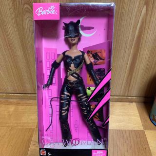 Barbie 人形　catwoman バービー  キャットウーマン(キャラクターグッズ)