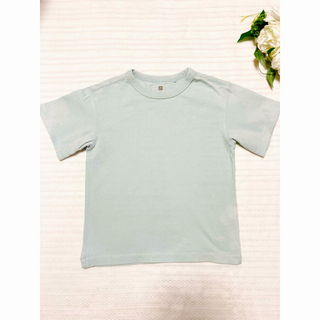 ユニクロ(UNIQLO)のユニクロ　Tシャツ　120 女の子　男の子　無地　ライトグリーン(Tシャツ/カットソー)