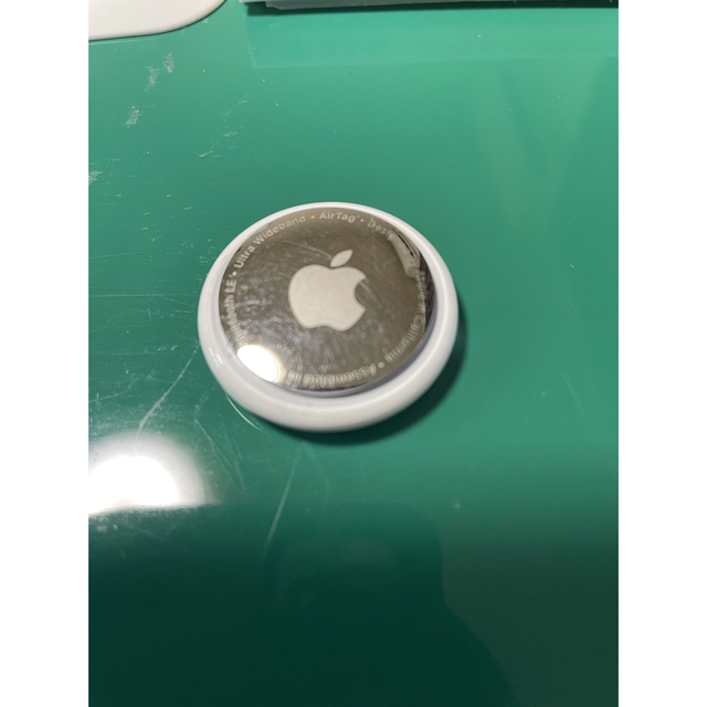 Apple(アップル)のApple AirTag スマホ/家電/カメラのスマホアクセサリー(その他)の商品写真