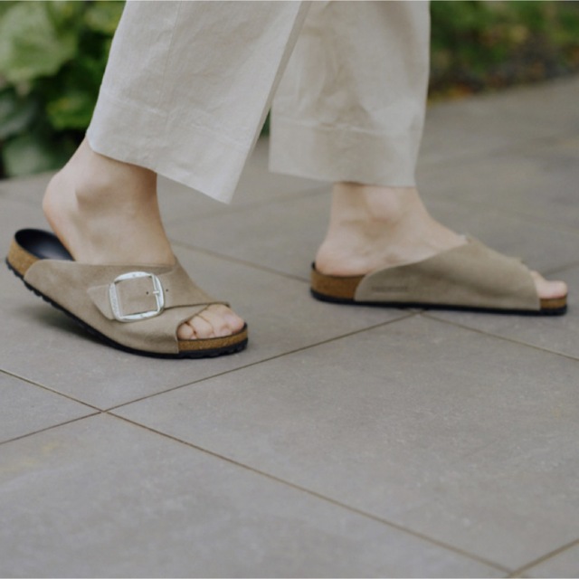 BIRKENSTOCK(ビルケンシュトック)のビルケンシュトック　AROSA アローズ　ビューティーアンドユース　別注 レディースの靴/シューズ(サンダル)の商品写真