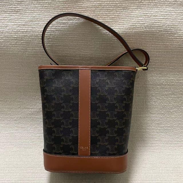 美品CELINE セリーヌ バケットバッグ 【返品?交換対象商品】 52.0%OFF