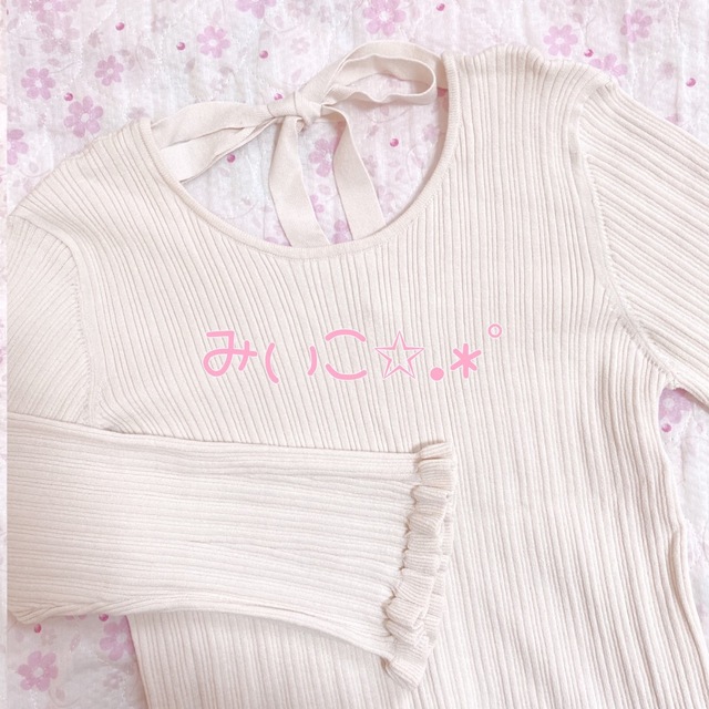 WILLSELECTION(ウィルセレクション)のWILLSELECTION ♡ランダムリブ袖バックリボンフレアニット♡ レディースのトップス(ニット/セーター)の商品写真