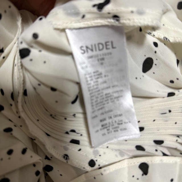 SNIDEL(スナイデル)のお値下げ！スナイデル　ワンピース美品 レディースのワンピース(ロングワンピース/マキシワンピース)の商品写真