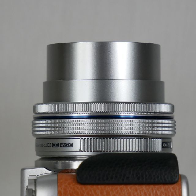 Olympus 電動パンケーキレンズ M.ZUIKO 14-42mm シルバー