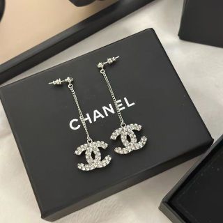 シャネル ロゴ ピアスの通販 700点以上 | CHANELのレディースを買う シャネル ロゴ ピアスの通販 700点以上 | CHANELのレディースを買う