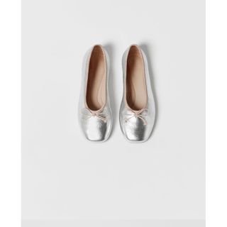 レペット(repetto)の【新品未使用】フラットシューズ　シルバー(バレエシューズ)