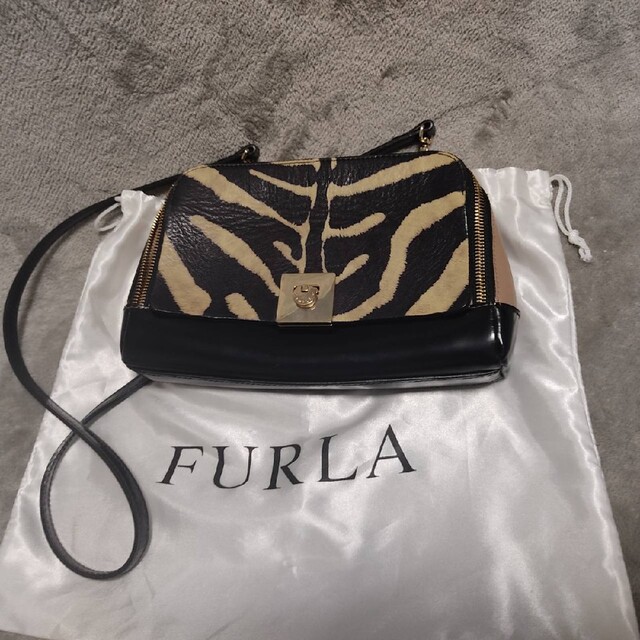 新品　FURLA 　フルラ　2wayバック　テッサミニ　ミニ　ショルダーバッグ