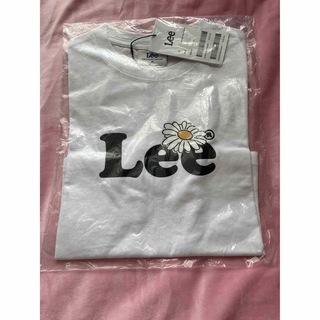 リー(Lee)の【韓国限定デザイン】Lee クロップドTシャツ　(Tシャツ(半袖/袖なし))