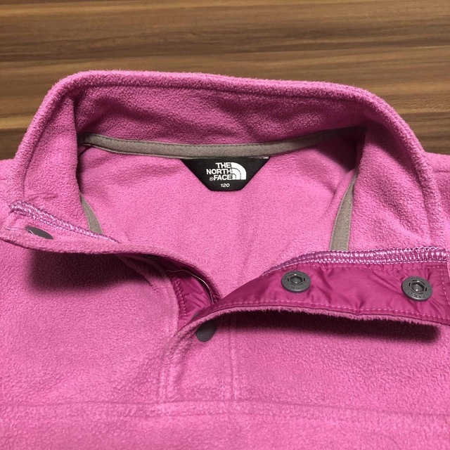 THE NORTH FACE(ザノースフェイス)のノースフェイス　フリース　120cm キッズ/ベビー/マタニティのキッズ服男の子用(90cm~)(ジャケット/上着)の商品写真