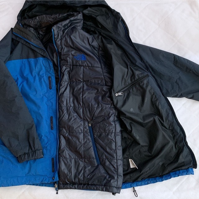 THE NORTH FACE(ザノースフェイス)の【完売品】ノースフェイス　男性用大きめサイズマウンテンパーカー　おしゃれ秋服冬服 メンズのジャケット/アウター(マウンテンパーカー)の商品写真