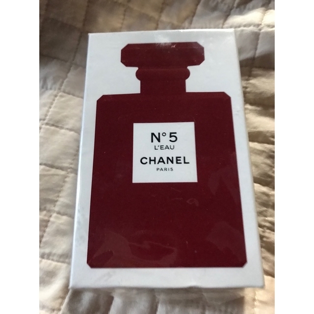 新品 シャネル N°５ ロー オードゥ トワレット 100mL