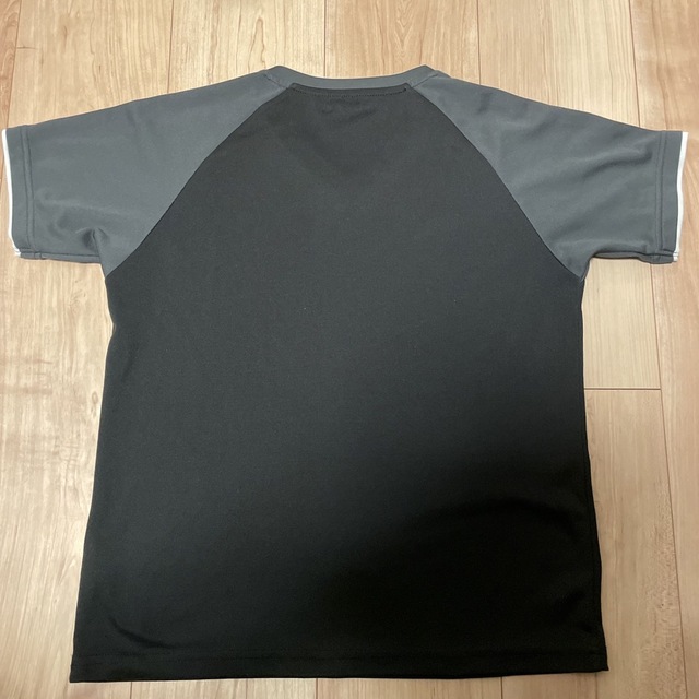 GU(ジーユー)の150cm   GU  Tシャツ　　GU SPORTS キッズ/ベビー/マタニティのキッズ服男の子用(90cm~)(Tシャツ/カットソー)の商品写真