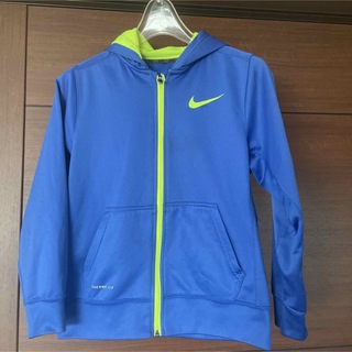 ナイキ(NIKE)のナイキ　キッズ　ジップアップパーカー  140〜150 ブルー　男の子　女の子(ジャケット/上着)