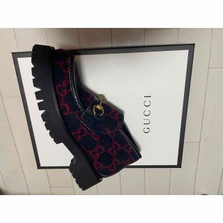 Gucci - グッチ ホースビットローファー GG柄 ビー BEE 8 1回履き