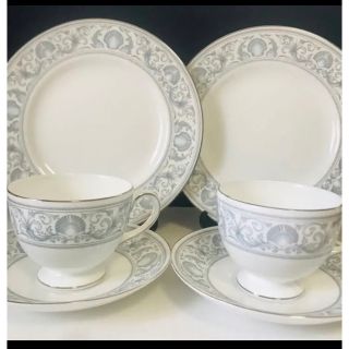 ウェッジウッド(WEDGWOOD)のウェッジウッド　ドルフィンホワイト　トリオ 20.5cm(食器)