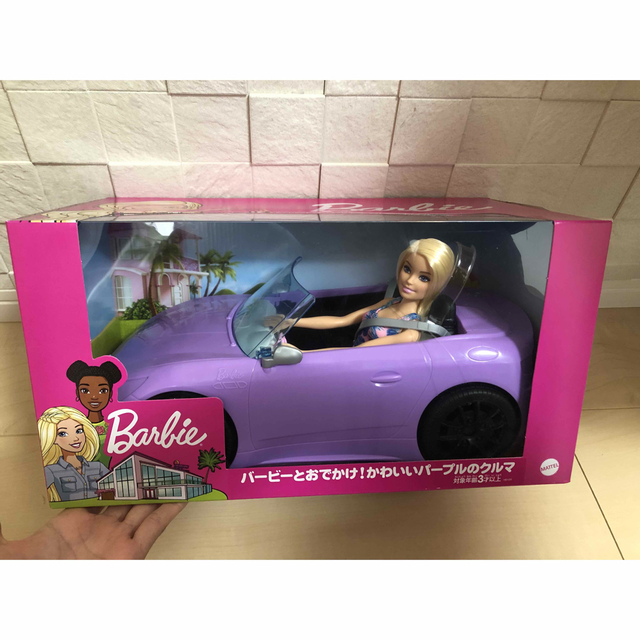 Barbie(バービー)の【新品未開封】 MATTEL バービー人形 オープンカー ケン 服 小物 セット エンタメ/ホビーのおもちゃ/ぬいぐるみ(キャラクターグッズ)の商品写真