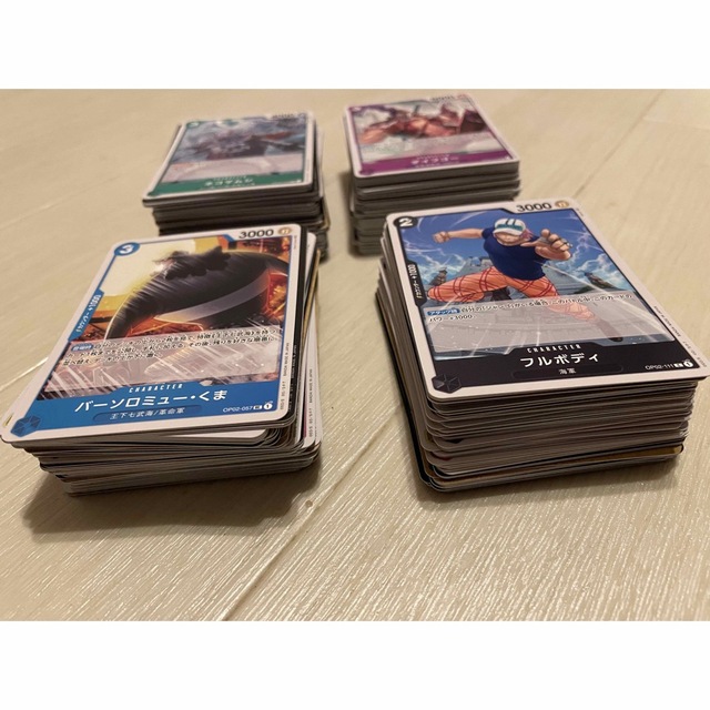 ONE PIECE(ワンピース)のワンピースカード　ノーマル　大量　激安 エンタメ/ホビーのアニメグッズ(カード)の商品写真