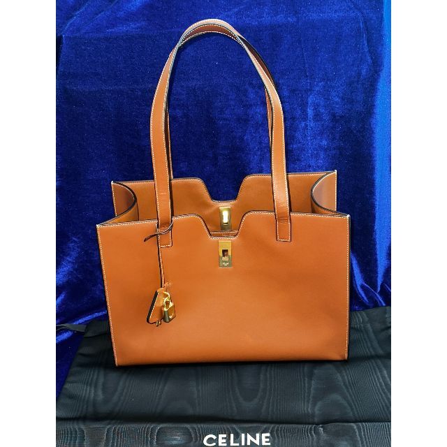 入手困難　CELINE ビックバッグ