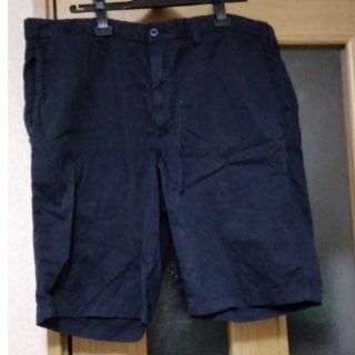 ユニクロ(UNIQLO)のユニクロ　ハーフパンツ　黒　メンズXL(ショートパンツ)