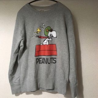 ピーナッツ(PEANUTS)のスヌーピー　トレーナー　グレー(トレーナー/スウェット)