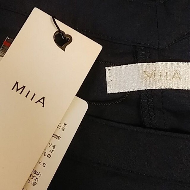 MIIA(ミーア)の【新品】ミーア MIIA デザインシャツワンピース レディースのワンピース(その他)の商品写真
