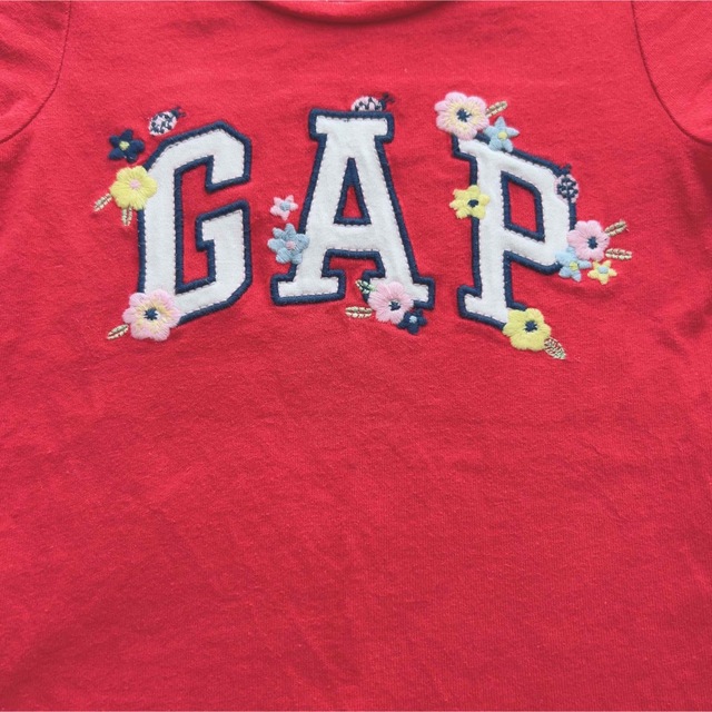 babyGAP(ベビーギャップ)のbabyGap Tシャツ 90 キッズ/ベビー/マタニティのキッズ服女の子用(90cm~)(Tシャツ/カットソー)の商品写真