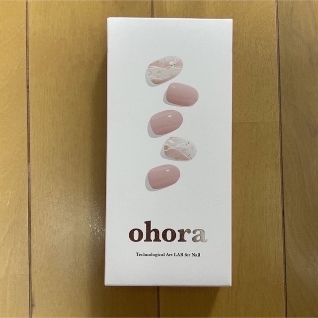 ohora(オホーラ)のohora オホーラ 硬化ジェルネイルシール 新品未使用 コスメ/美容のネイル(つけ爪/ネイルチップ)の商品写真