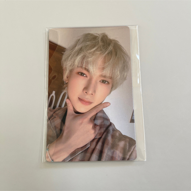 ATEEZ SUMMER PHOTOBOOK KQ特典 ヨサン トレカ