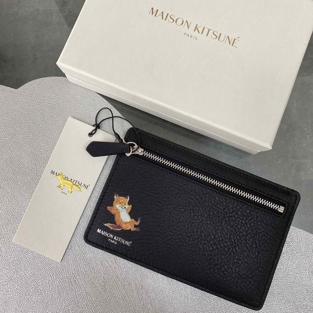 残1【新品】Maison Kitsune メゾンキツネ フラットウォレット 黒