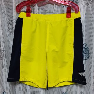 ザノースフェイス(THE NORTH FACE)のXL新品ノースフェイス ショートパンツ　イエロー✕ネイビー(ショートパンツ)