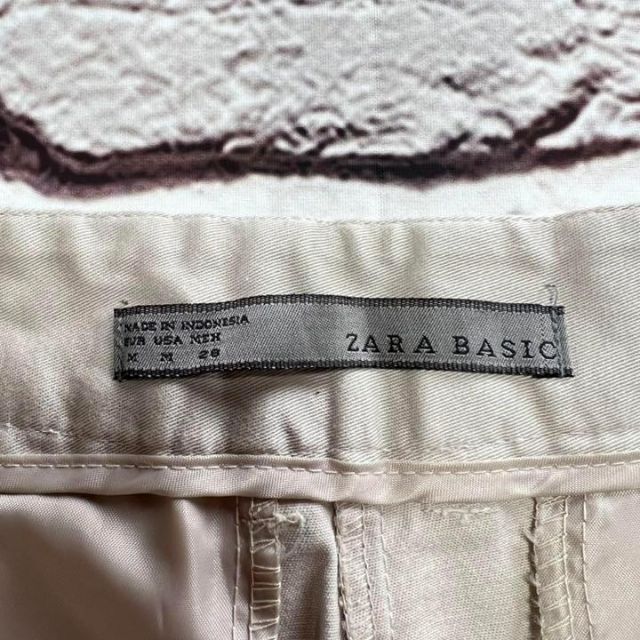 ZARA BASIC　ザラ　ショートパンツ　カジュアル　レディース【M】 レディースのパンツ(ショートパンツ)の商品写真