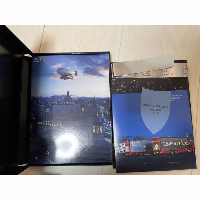 BUMP OF CHICKEN(バンプオブチキン)のBUMP OF CHICKEN DVD&Blu-rayセット エンタメ/ホビーのDVD/ブルーレイ(ミュージック)の商品写真