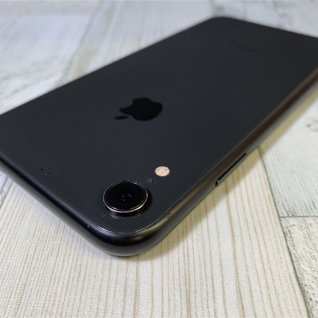 ポイント2倍 iPhone XR Black 128GB SIMフリー カバー付き