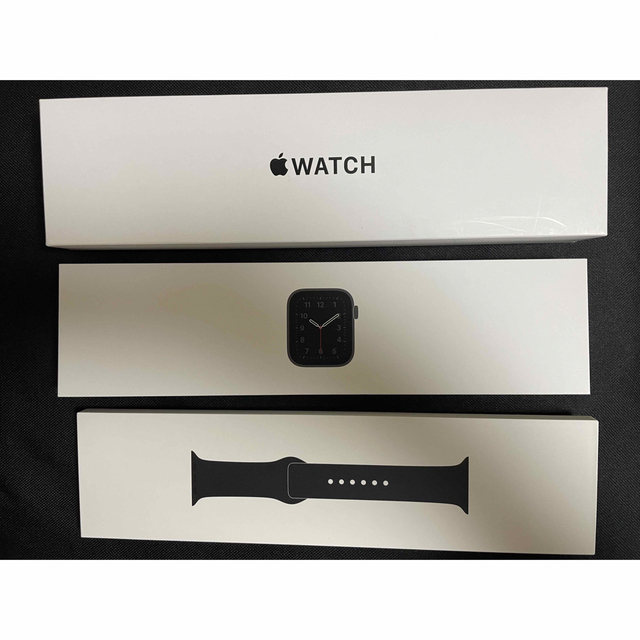 通常在庫品 アップル アップルウォッチ Apple Watch SE 40mm GPSモデル