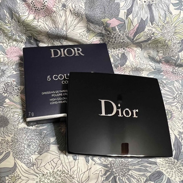 Christian Dior(クリスチャンディオール)のディオール サンククルールクチュール 709アイコニックミューズ アイシャドウ コスメ/美容のベースメイク/化粧品(アイシャドウ)の商品写真