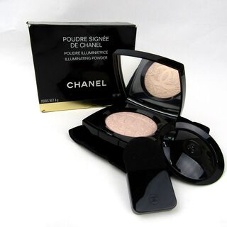 シャネル(CHANEL)のシャネル フェイスパウダー プードゥルシニエドゥシャネル 未使用 限定品 カメリア ロゴ ハイライト 箱キズ有 レディース 8gサイズ CHANEL(その他)