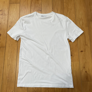ザラ(ZARA)のZARA Tシャツ　Mサイズ(Tシャツ/カットソー(半袖/袖なし))