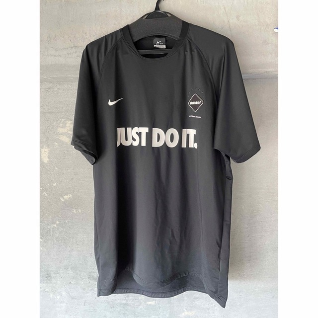 F.C.R.B.(エフシーアールビー)のBristol NIKE セットアップ ソフ XXL メンズのトップス(Tシャツ/カットソー(半袖/袖なし))の商品写真