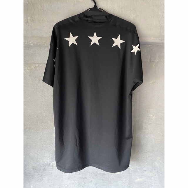 F.C.R.B.(エフシーアールビー)のBristol NIKE セットアップ ソフ XXL メンズのトップス(Tシャツ/カットソー(半袖/袖なし))の商品写真