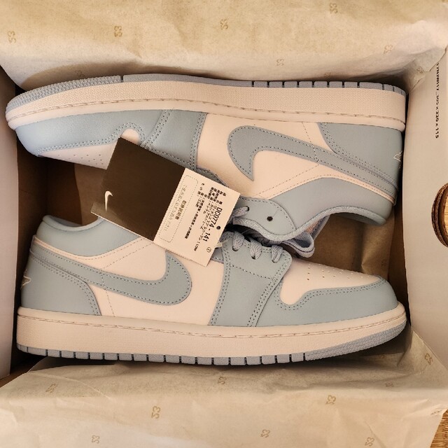 Nike WMNS Air Jordan 1 Low Aluminum