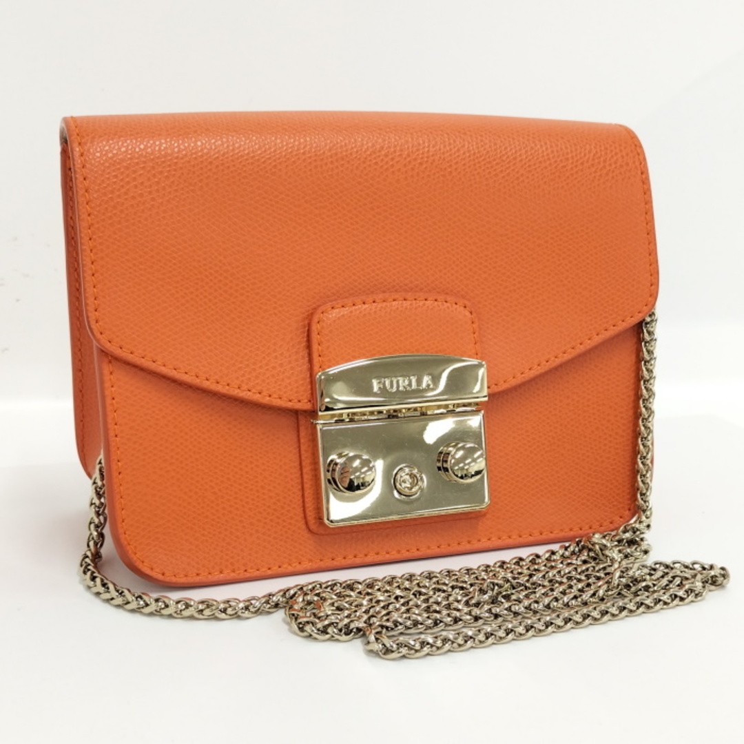 Furla(フルラ)のFURLA チェーン ショルダーバッグ メトロポリス レザー オレンジ レディースのバッグ(ショルダーバッグ)の商品写真
