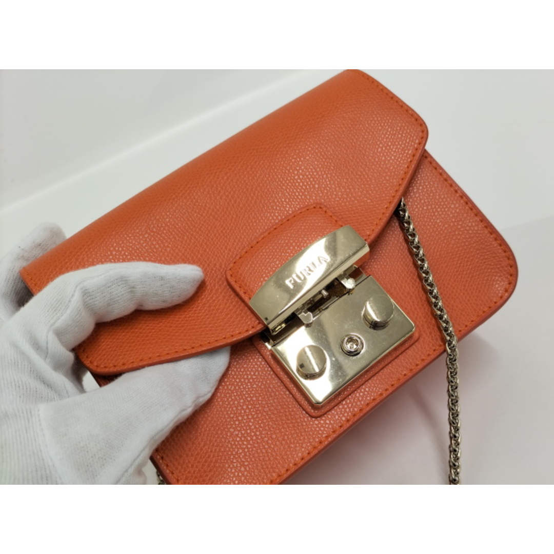 FURLA - FURLA チェーン ショルダーバッグ メトロポリス レザー FURLA - FURLA チェーン ショルダーバッグ メトロポリス レザー