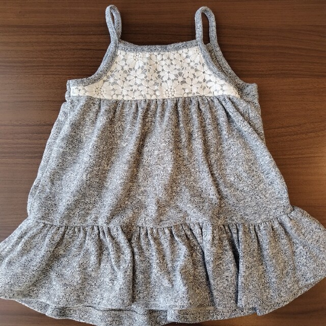 babyGAP(ベビーギャップ)のグレーワンピース　80 キッズ/ベビー/マタニティのベビー服(~85cm)(ワンピース)の商品写真